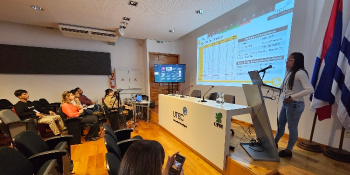 UTEC prepara el primer panel sensorial de mieles de Uruguay