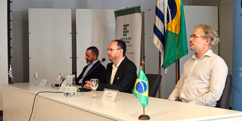 Lista de admitidos para el posgrado binacional en Educación Superior Tecnológica Profesional